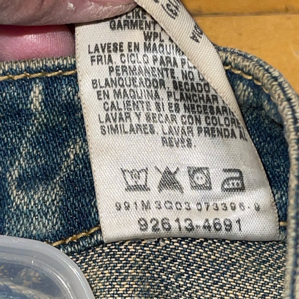 Levi Strauss juniors denim jacket size 13 -14 GUC - Picture 8 of 8